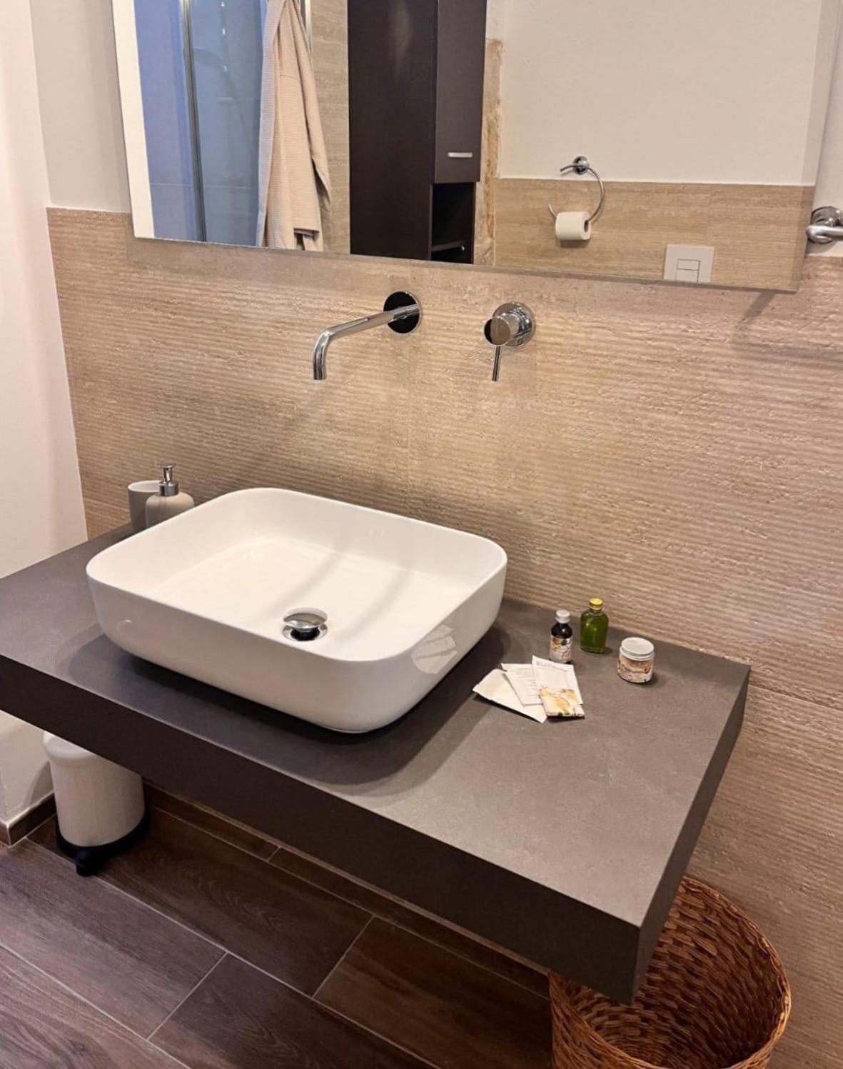 Vita Lenta Apulian Rooms Trani Ngoại thất bức ảnh